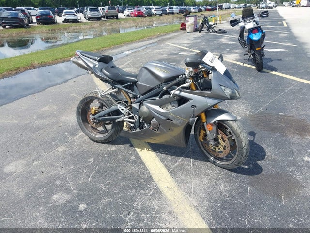 46048311 :رقم المزاد ، SMTD00NS97J293379 vin ، 2007 Triumph Motorcycle Daytona 675 مزاد بيع