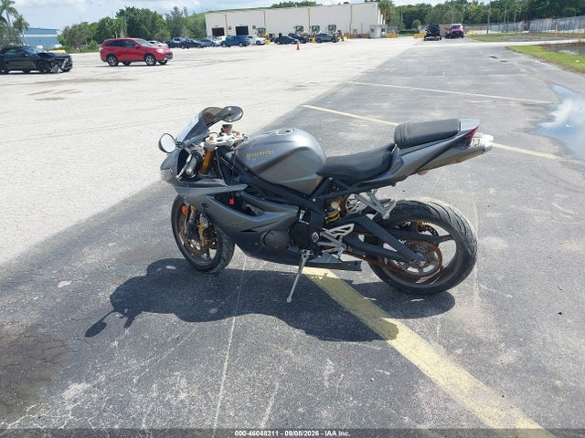 46048311 :رقم المزاد ، SMTD00NS97J293379 vin ، 2007 Triumph Motorcycle Daytona 675 مزاد بيع