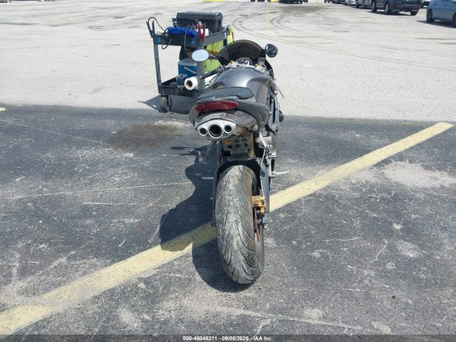 46048311 :رقم المزاد ، SMTD00NS97J293379 vin ، 2007 Triumph Motorcycle Daytona 675 مزاد بيع