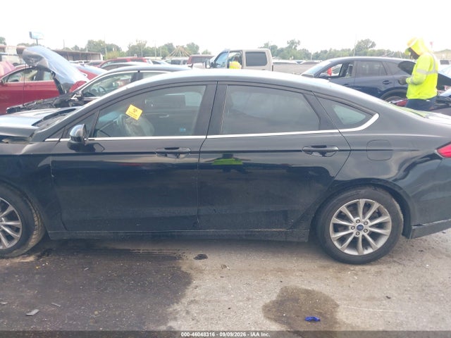 Продажа на аукционе авто 2017 Ford Fusion Se, vin: 3FA6P0H73HR186576, номер лота: 46048316