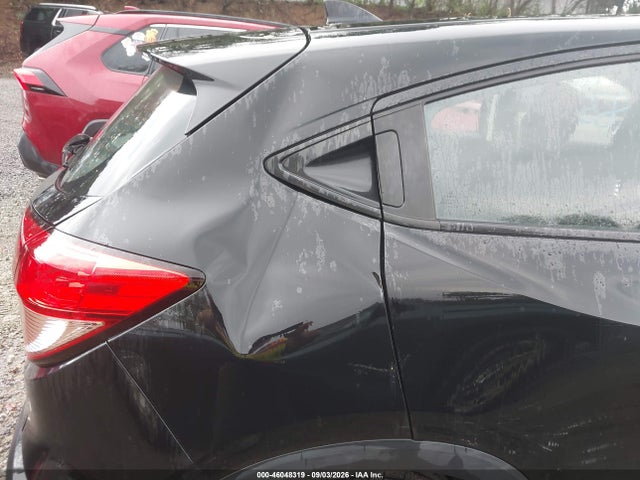 Продаж на аукціоні авто 2018 Honda Hr-v Lx, vin: 3CZRU6H33JG720199, номер лоту: 46048319