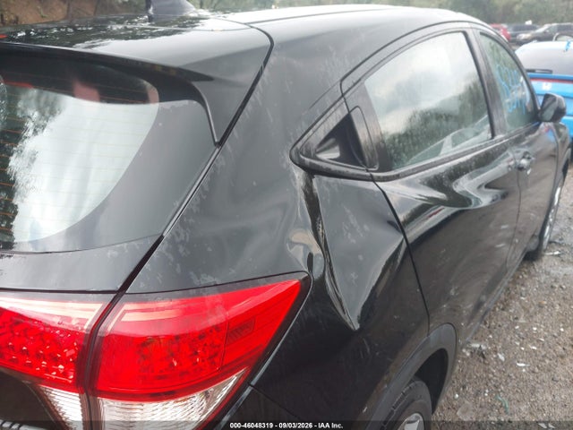 Продаж на аукціоні авто 2018 Honda Hr-v Lx, vin: 3CZRU6H33JG720199, номер лоту: 46048319