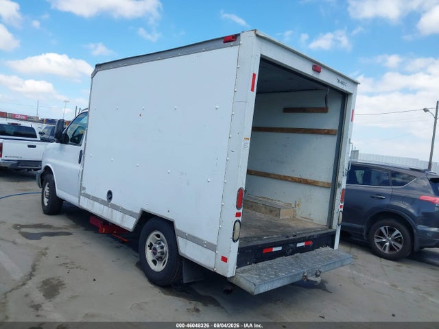 46048326 :رقم المزاد ، 1GDGG31C391900608 vin ، 2009 Gmc Savana Cutaway Work Van مزاد بيع