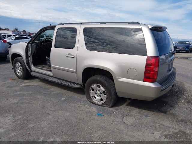 46048330 :رقم المزاد ، 1GNFC16J07J346035 vin ، 2007 Chevrolet Suburban 1500 Lt مزاد بيع