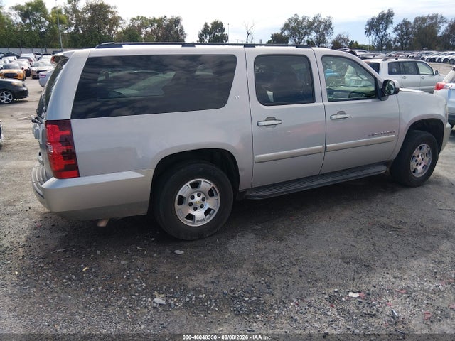 46048330 :رقم المزاد ، 1GNFC16J07J346035 vin ، 2007 Chevrolet Suburban 1500 Lt مزاد بيع