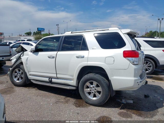 46048340 :رقم المزاد ، JTEZU5JR2D5057889 vin ، 2013 Toyota 4runner Sr5 مزاد بيع