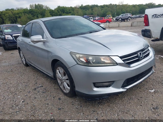 46048361 :رقم المزاد ، 1HGCR2F70EA015586 vin ، 2014 Honda Accord Ex مزاد بيع
