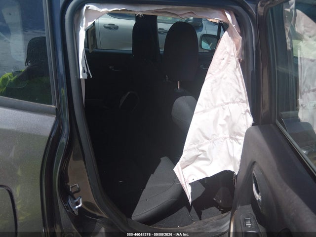 46048376 :رقم المزاد ، ZACCJAAT8GPD60212 vin ، 2016 Jeep Renegade Sport مزاد بيع