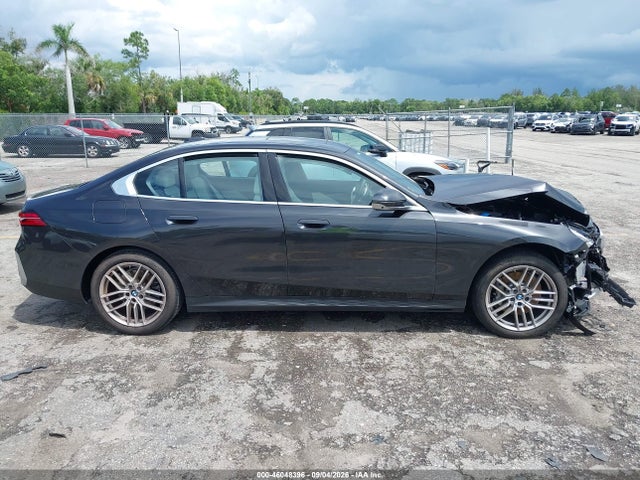 Продажа на аукционе авто 2024 Bmw 530i, vin: WBA43FJ09RCP84486, номер лота: 46048396