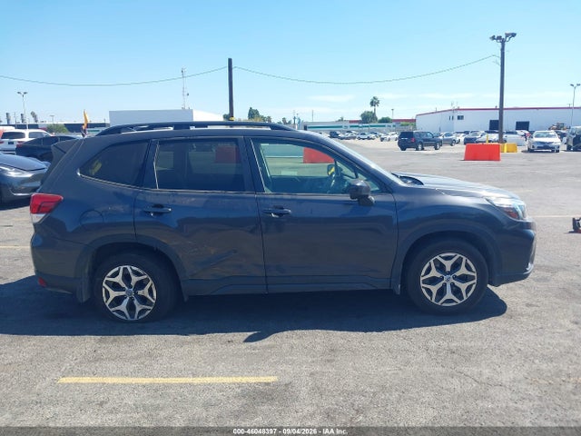 2019 Subaru Forester Premium მანქანა იყიდება აუქციონზე, vin: JF2SKAGC6KH586556, აუქციონის ნომერი: 46048397