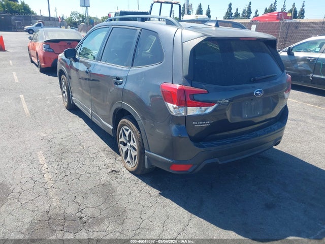 2019 Subaru Forester Premium მანქანა იყიდება აუქციონზე, vin: JF2SKAGC6KH586556, აუქციონის ნომერი: 46048397