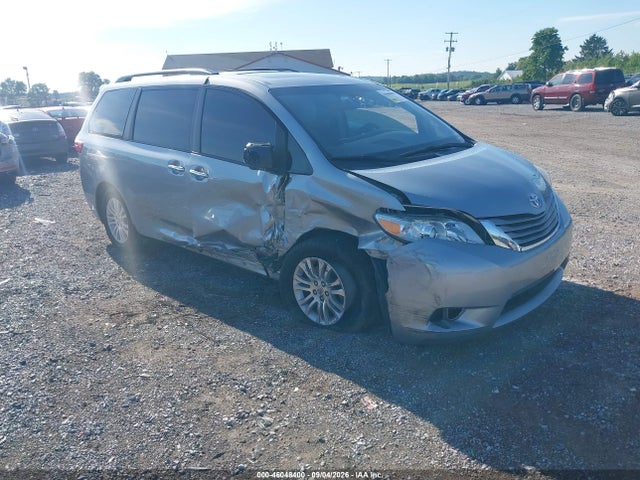 Продажа на аукционе авто 2015 Toyota Sienna Xle Premium 8 Passenger, vin: 5TDYK3DC3FS649266, номер лота: 46048400
