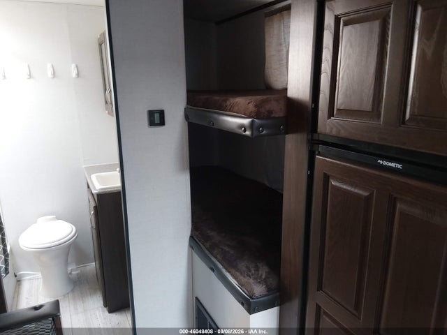 2018 Forest River 211bh მანქანა იყიდება აუქციონზე, vin: 4X4TPAW24JN022380, აუქციონის ნომერი: 46048408