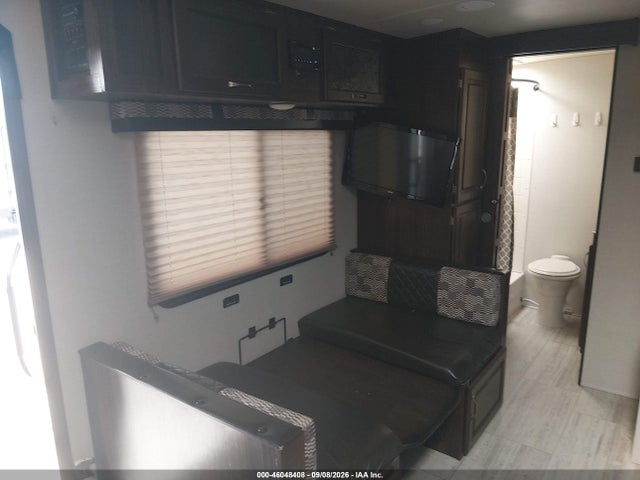 2018 Forest River 211bh მანქანა იყიდება აუქციონზე, vin: 4X4TPAW24JN022380, აუქციონის ნომერი: 46048408