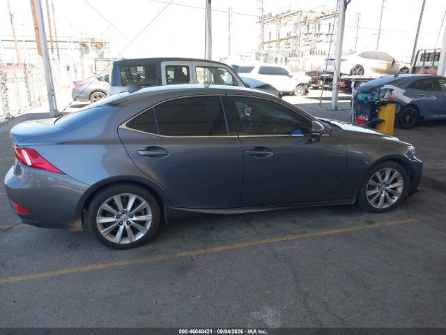 JTHBA1D22G5025131 Lexus IS 200T