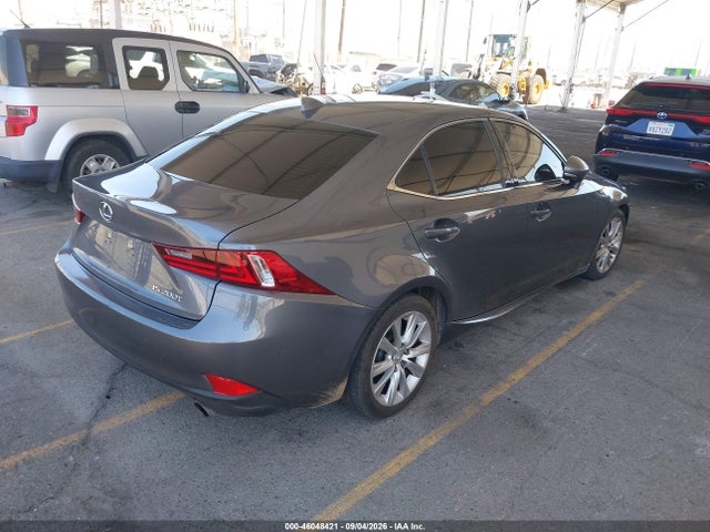 Lexus IS 200T 2016 JTHBA1D22G5025131 Image 4