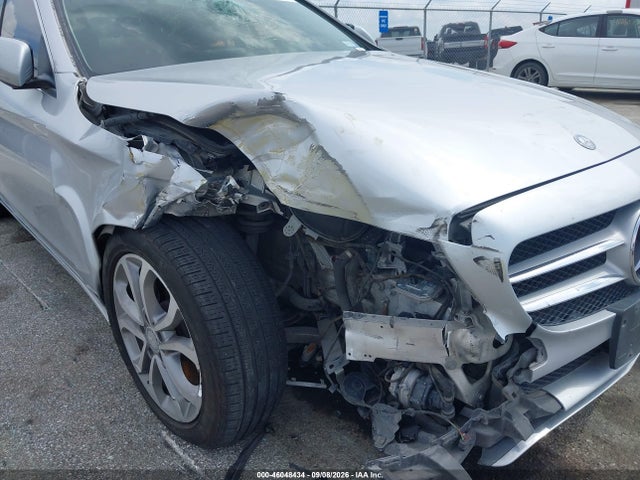 Продажа на аукционе авто 2015 Mercedes-benz C 300, vin: 55SWF4JB8FU082763, номер лота: 46048434