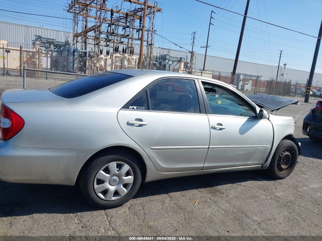 46048441 :رقم المزاد ، 4T1BE32KX4U847550 vin ، 2004 Toyota Camry Le مزاد بيع