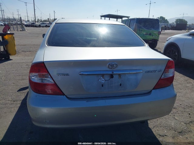 46048441 :رقم المزاد ، 4T1BE32KX4U847550 vin ، 2004 Toyota Camry Le مزاد بيع