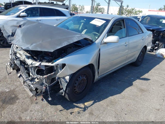 46048441 :رقم المزاد ، 4T1BE32KX4U847550 vin ، 2004 Toyota Camry Le مزاد بيع