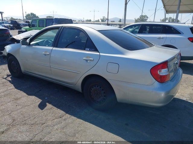46048441 :رقم المزاد ، 4T1BE32KX4U847550 vin ، 2004 Toyota Camry Le مزاد بيع