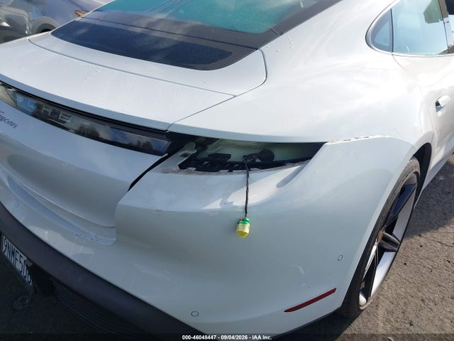46048447 :رقم المزاد ، WP0AA2Y1XNSA16781 vin ، 2022 Porsche Taycan مزاد بيع