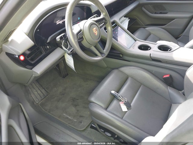 46048447 :رقم المزاد ، WP0AA2Y1XNSA16781 vin ، 2022 Porsche Taycan مزاد بيع