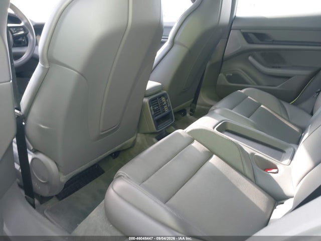 46048447 :رقم المزاد ، WP0AA2Y1XNSA16781 vin ، 2022 Porsche Taycan مزاد بيع