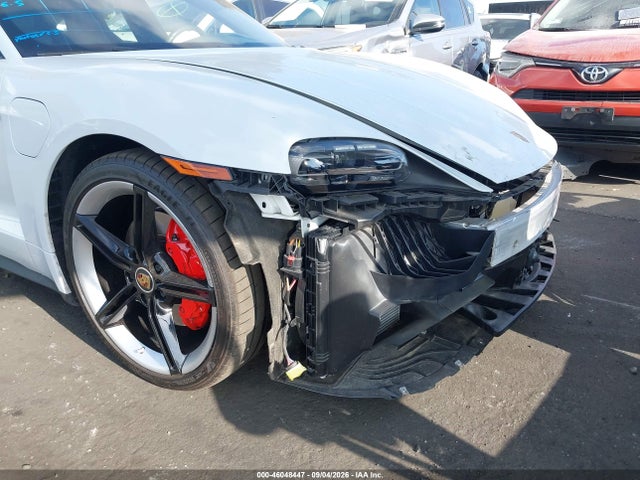 46048447 :رقم المزاد ، WP0AA2Y1XNSA16781 vin ، 2022 Porsche Taycan مزاد بيع