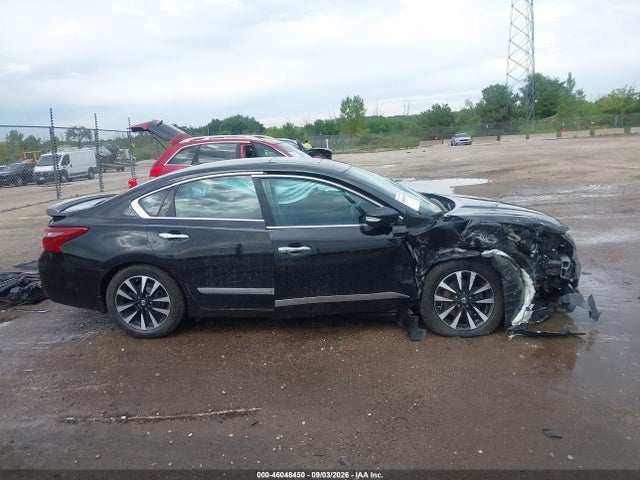 Продажа на аукционе авто 2018 Nissan Altima 2.5 Sl, vin: 1N4AL3AP1JC173931, номер лота: 46048450