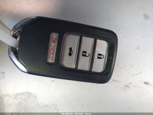 46048454 :رقم المزاد ، 1HGCR2F86DA130426 vin ، 2013 Honda Accord Ex-l مزاد بيع