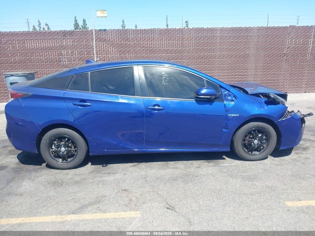 JTDKARFU4H3532009 Toyota Prius Three