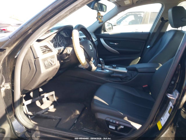 BMW 320i 2017 WBA8E1G32HNU17061 Image 5