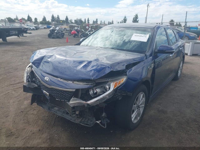 KIA Optima Lx 2018 5XXGT4L37JG207343 Image 2