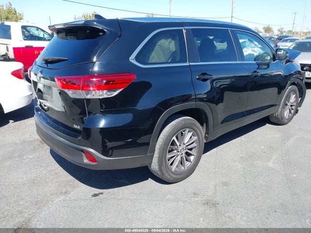 Toyota Highlander Xle 2019 5TDKZRFH0KS560522 Image 4