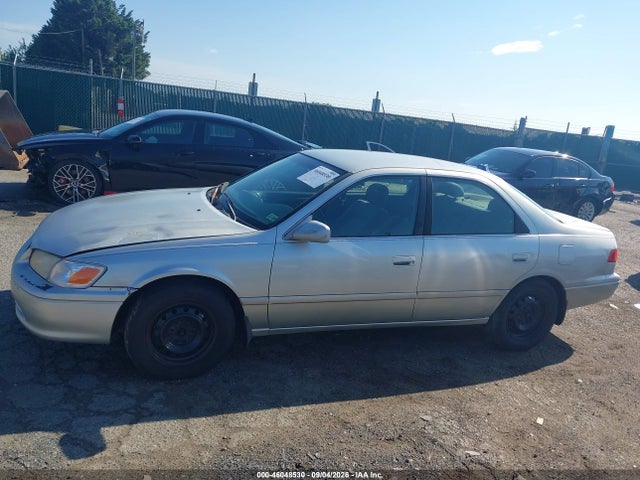 Продажа на аукционе авто 2000 Toyota Camry Le, vin: JT2BG28K5Y0431329, номер лота: 46048530