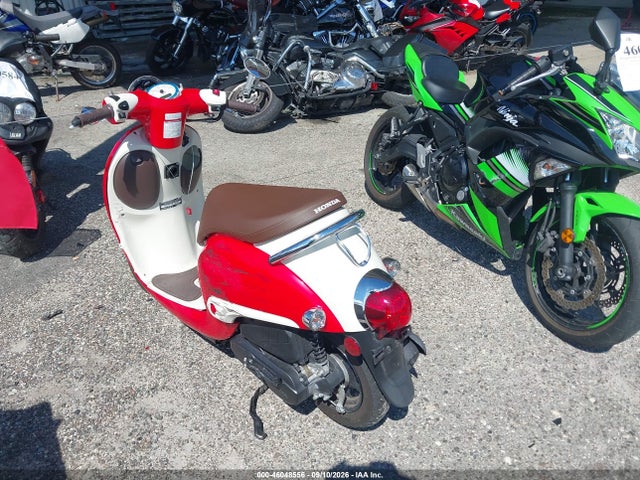 Honda NCW50 2025 JH2AF771XSK800085 Image 3