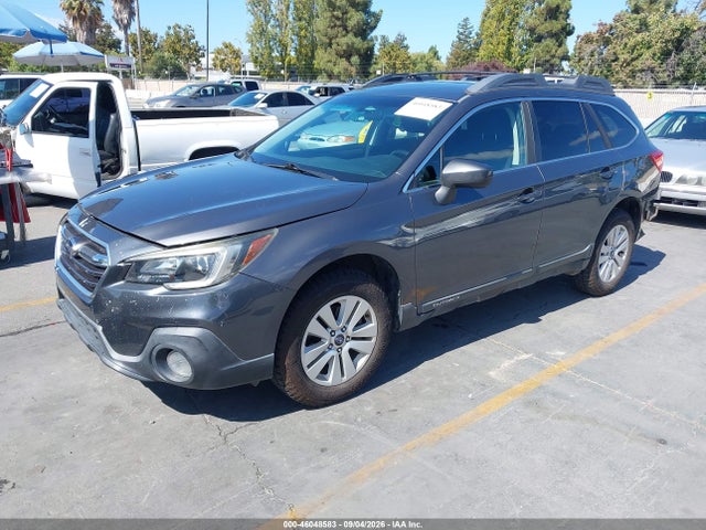 Subaru Outback 2.5i Premium 2018 4S4BSACC8J3276355 Image 2