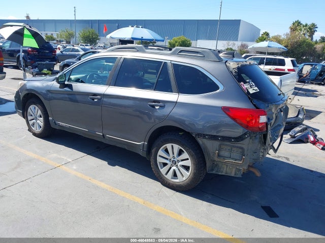 Subaru Outback 2.5i Premium 2018 4S4BSACC8J3276355 Image 3