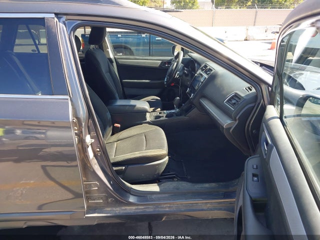 Subaru Outback 2.5i Premium 2018 4S4BSACC8J3276355 Image 5