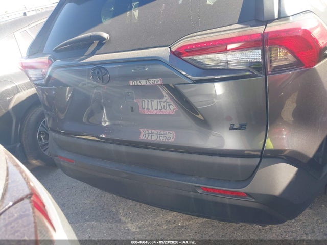 Toyota RAV4 LE 2021 2T3H1RFV2MC165199 Image 16