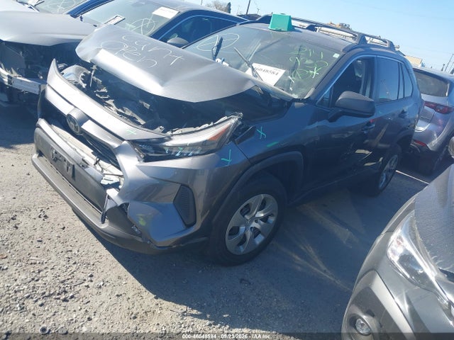 Toyota RAV4 LE 2021 2T3H1RFV2MC165199 Image 2