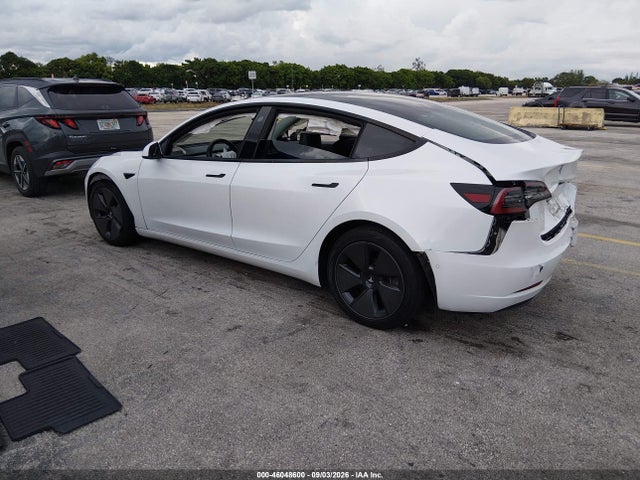 46048600 :رقم المزاد ، 5YJ3E1EA7MF852116 vin ، 2021 Tesla Model 3 Standard Range Plus Rear-wheel Drive مزاد بيع