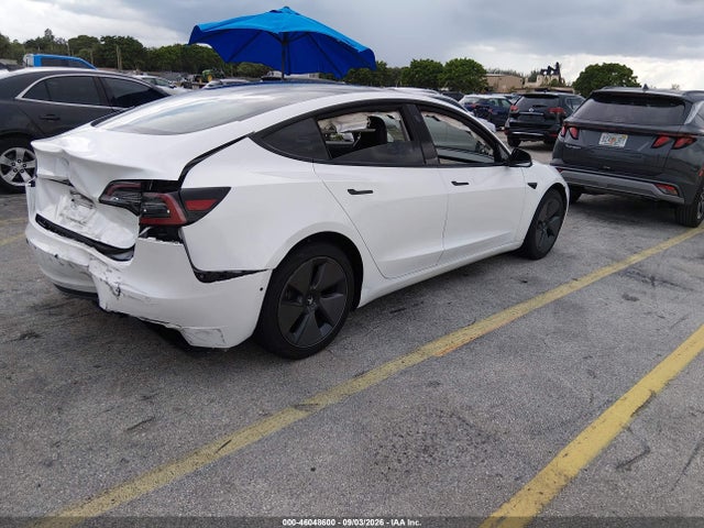 46048600 :رقم المزاد ، 5YJ3E1EA7MF852116 vin ، 2021 Tesla Model 3 Standard Range Plus Rear-wheel Drive مزاد بيع