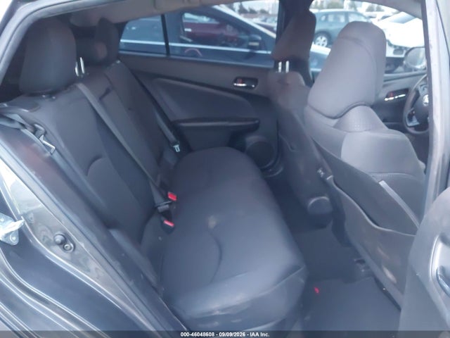 Toyota Prius Le 2019 JTDKARFU0K3084634 Image 8