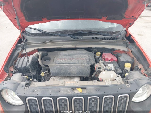 2018 Jeep Renegade Sport 4x4 მანქანა იყიდება აუქციონზე, vin: ZACCJBAB2JPH71853, აუქციონის ნომერი: 46048617