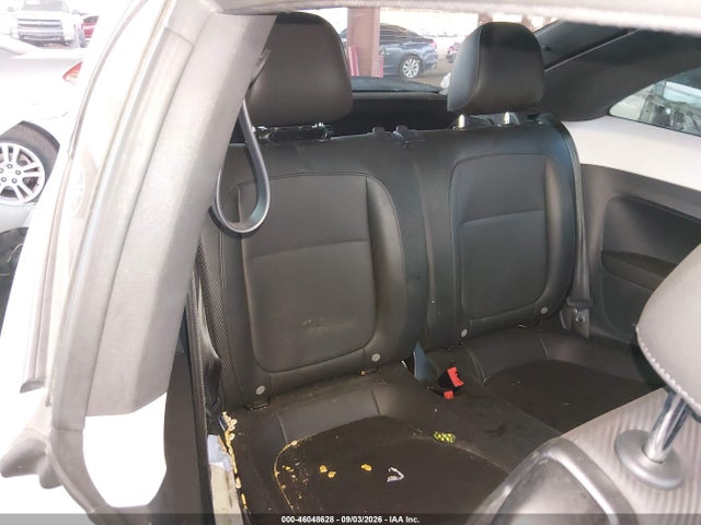 Продаж на аукціоні авто 2016 Volkswagen Beetle 1.8t Sel, vin: 3VWJ17AT9GM635743, номер лоту: 46048628