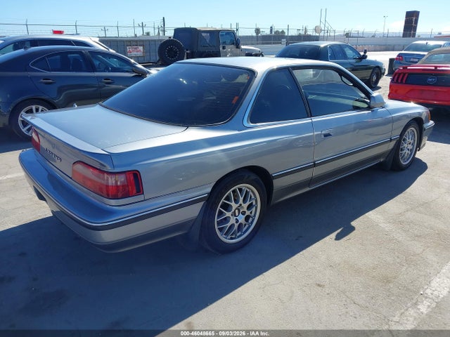 1990 Acura Legend L მანქანა იყიდება აუქციონზე, vin: JH4KA3157LC004582, აუქციონის ნომერი: 46048665