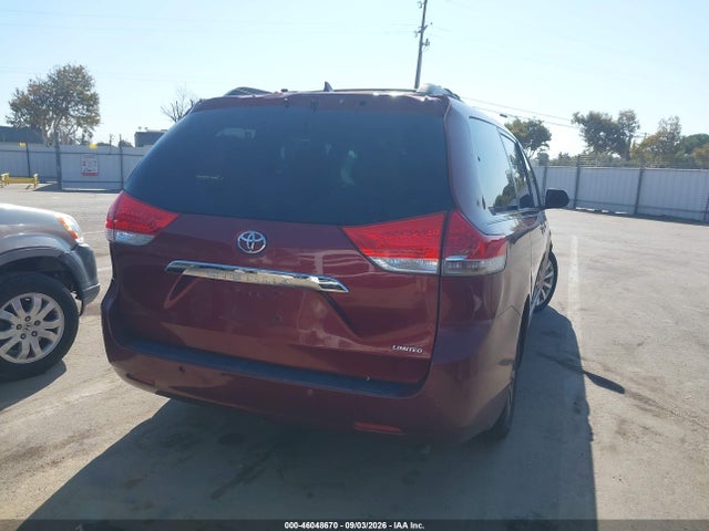 Aukcja sprzedaży 2011 Toyota Sienna Ltd, vin: 5TDYK3DC5BS113624, numer aukcji: 46048670