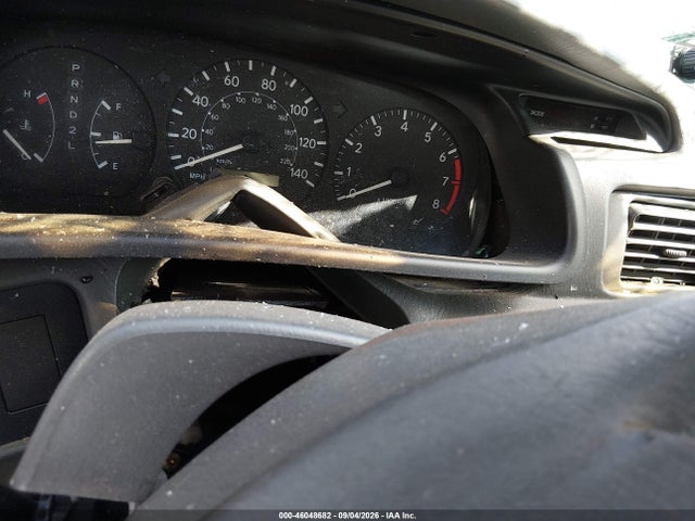 46048682 :رقم المزاد ، 4T1BG22K6YU002852 vin ، 2000 Toyota Camry Le مزاد بيع